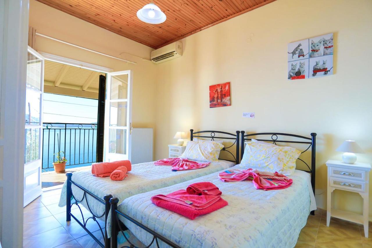 Seaview Calypso Villa Nisaki  Exterior photo